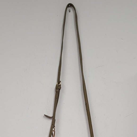 Olive Crossbody - Picture 3 of 3